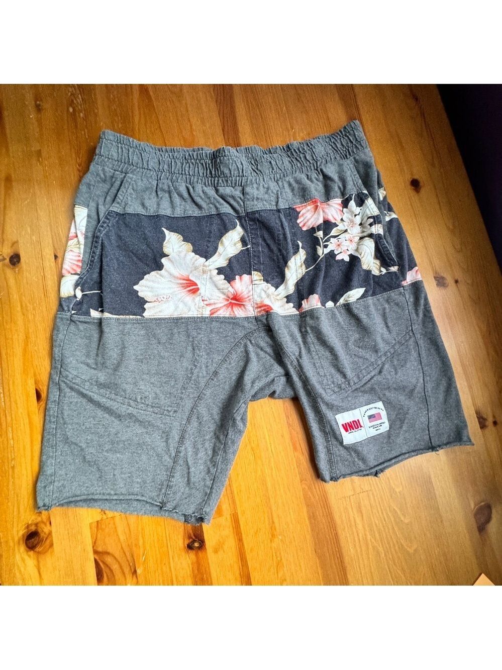 Vndl men’s Hawaiian shorts size 34